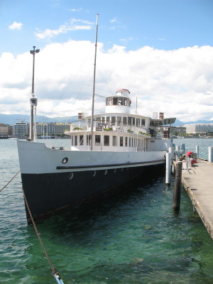 Avant Bateau